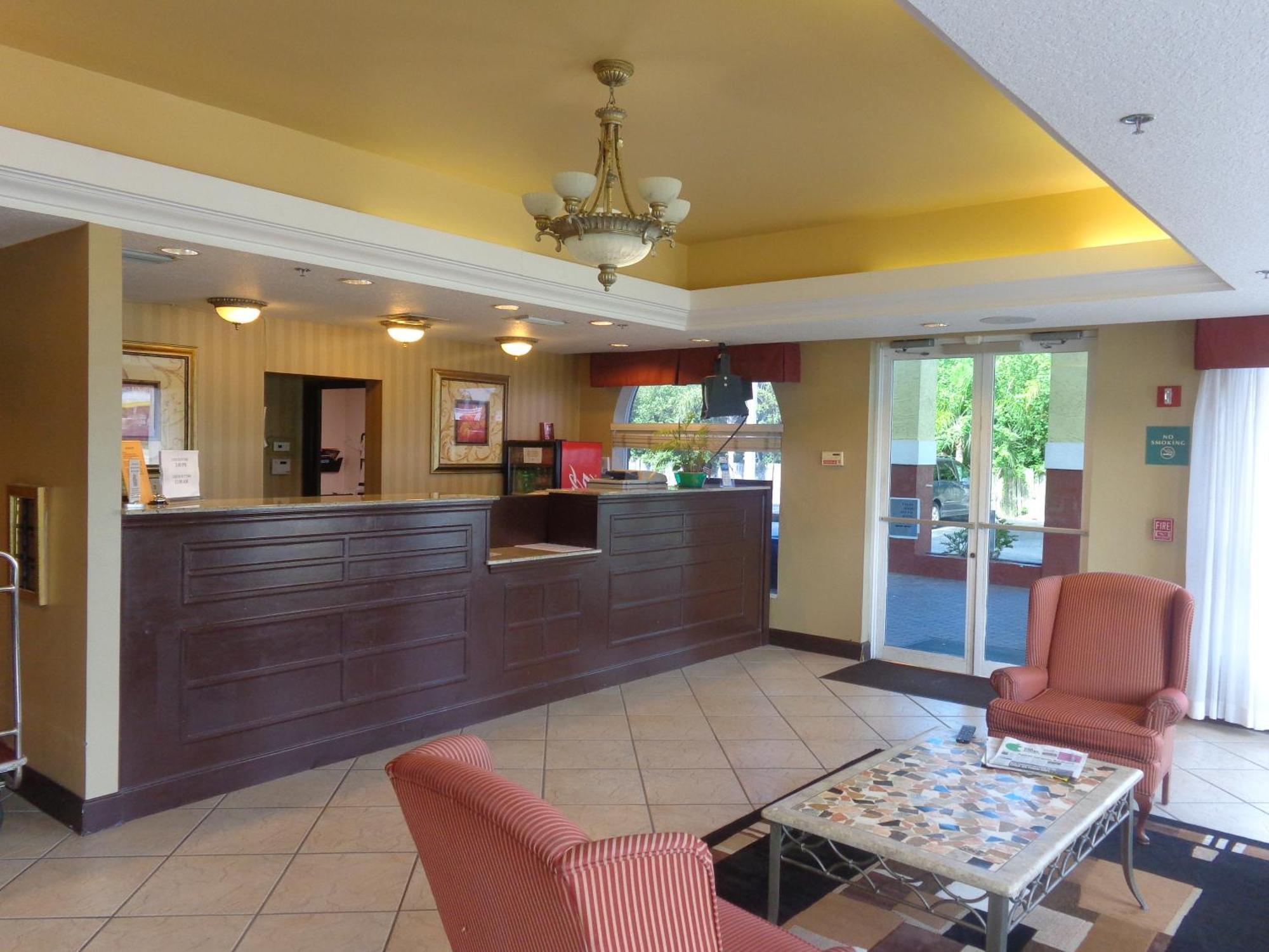 Ruskin Inn Tampa-Sun City Center ภายนอก รูปภาพ