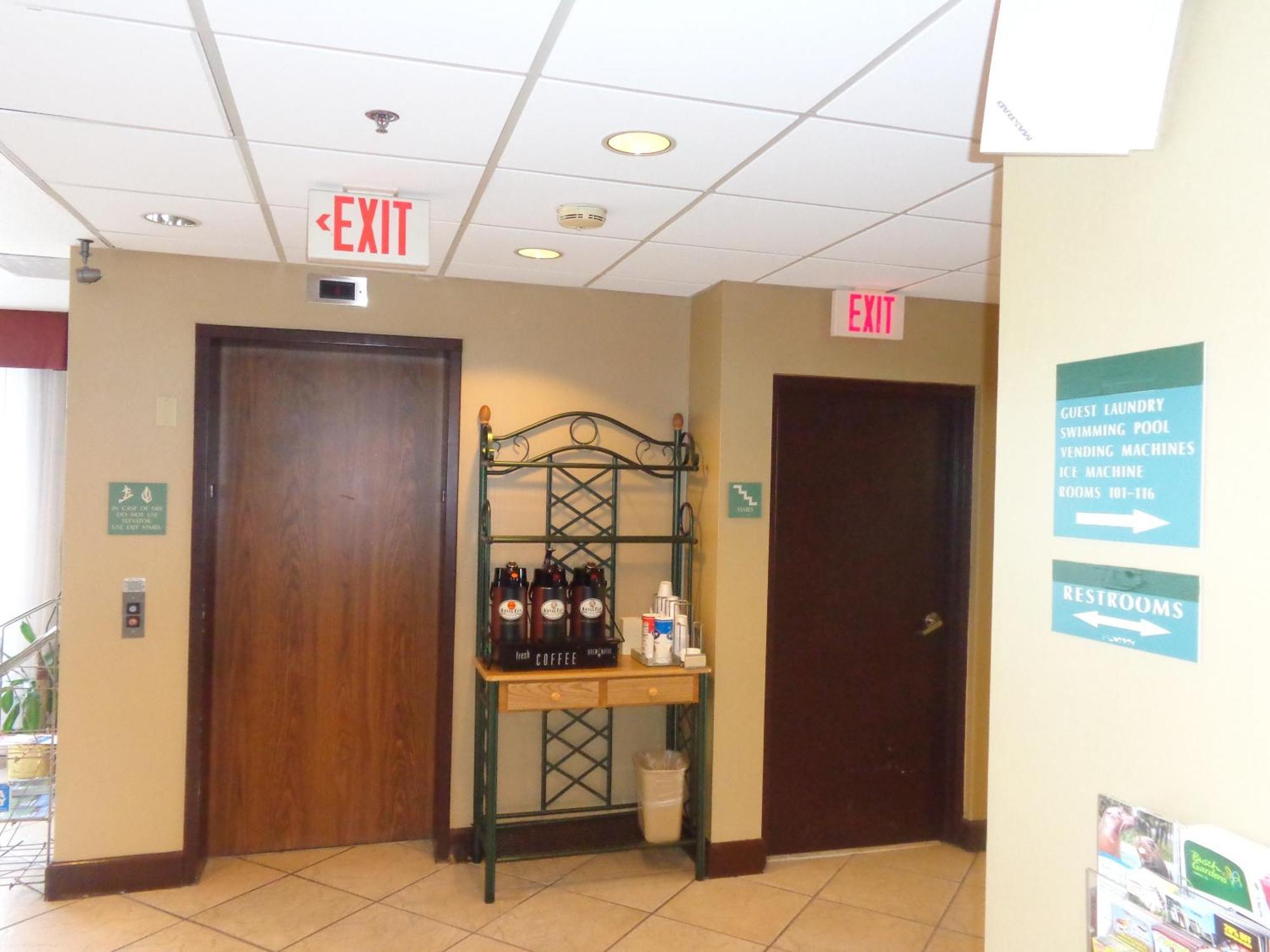 Ruskin Inn Tampa-Sun City Center ภายนอก รูปภาพ
