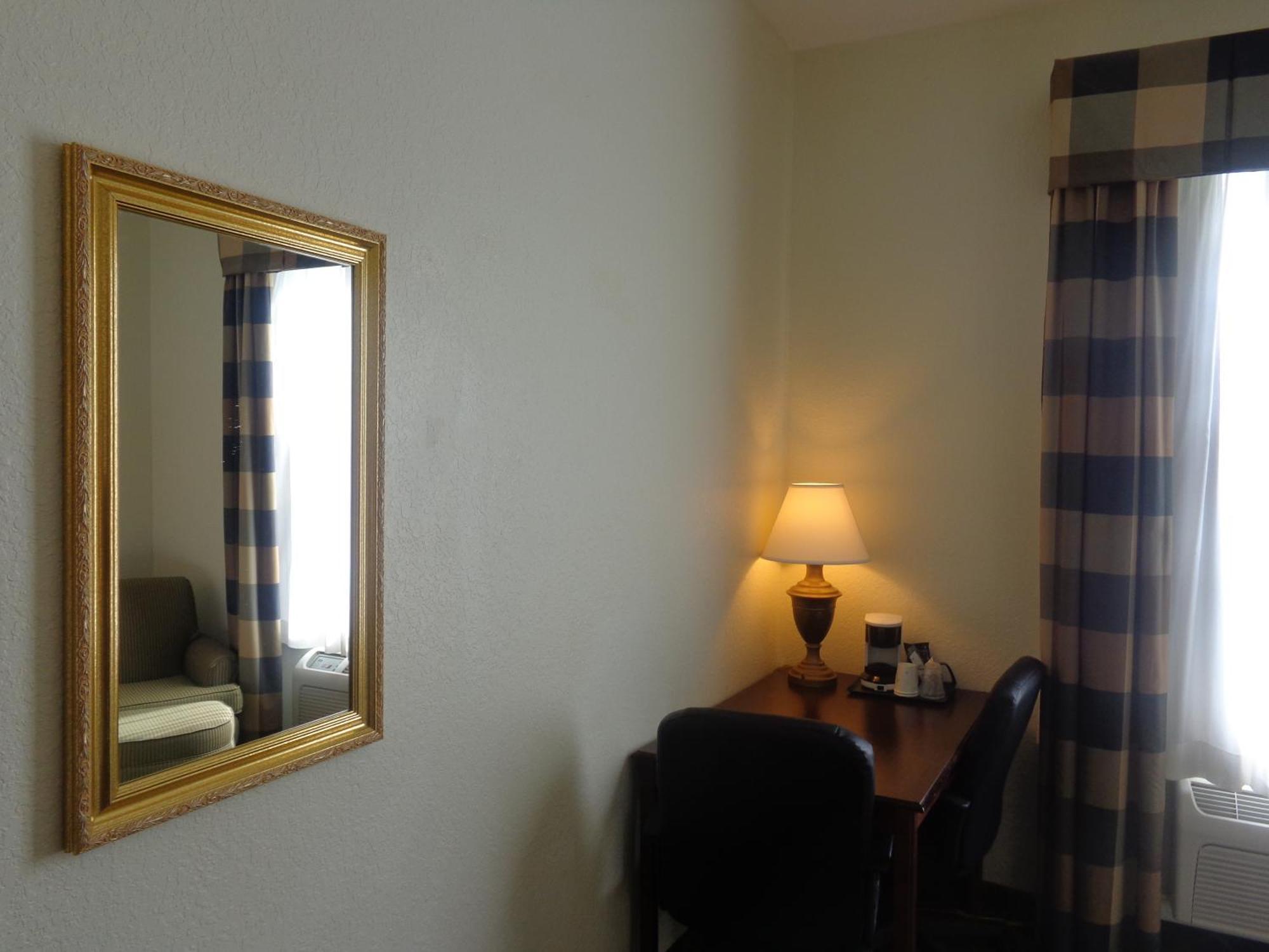 Ruskin Inn Tampa-Sun City Center ภายนอก รูปภาพ